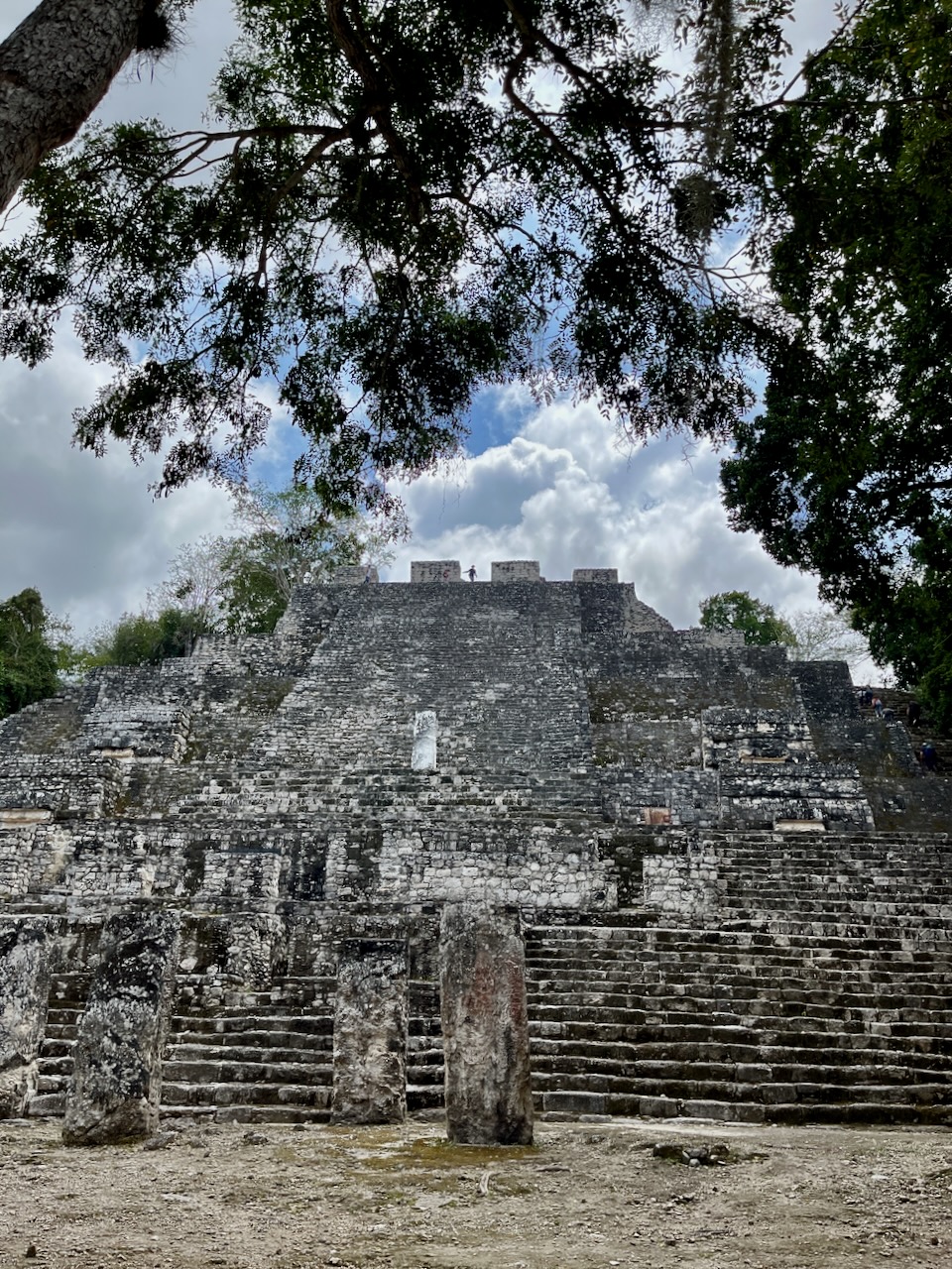 On Structure 2 at Calakmul