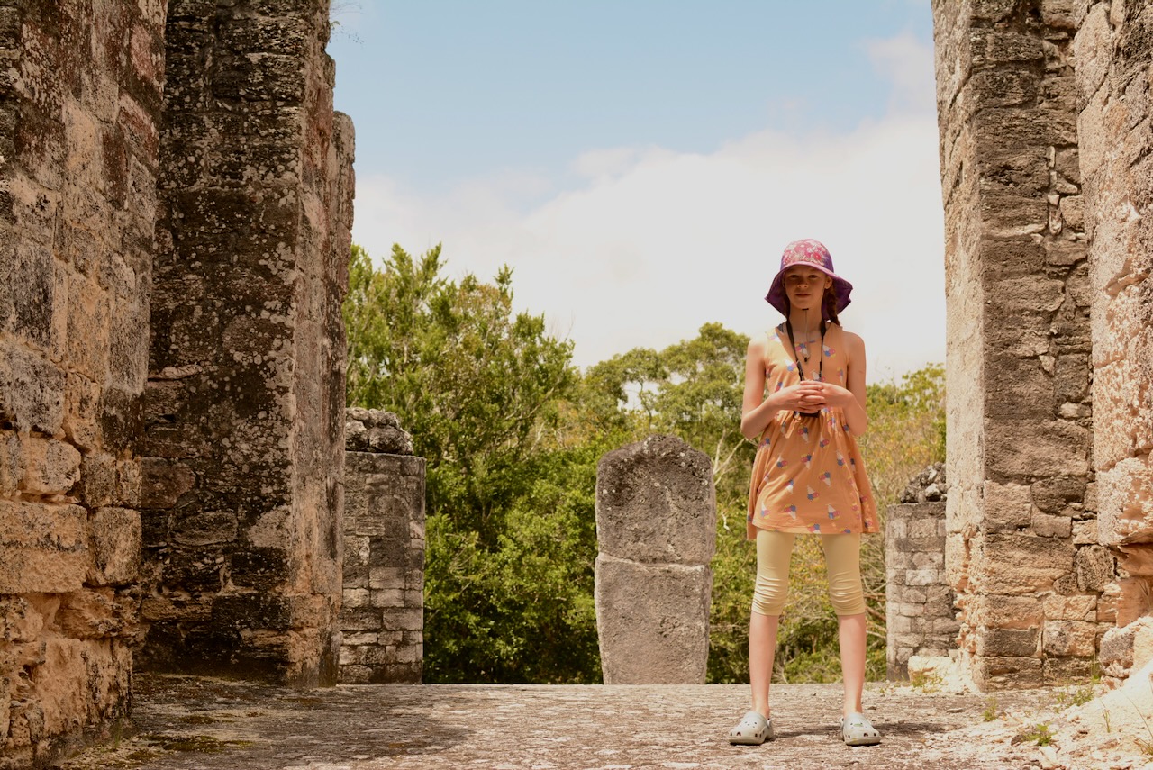G on a pyramid at Becán